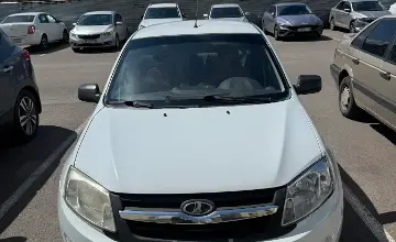 LADA (ВАЗ) Granta 2015 года за 2 000 000 тг. в Астана фото 2