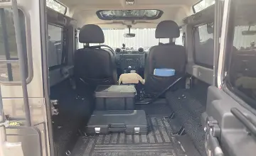 Land Rover Defender 2009 года за 14 000 000 тг. в Караганда