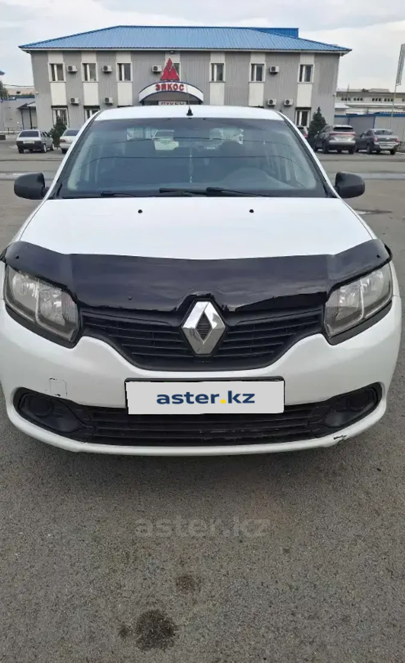 Renault Logan 2015 года за 1 980 000 тг. в Астана фото 3