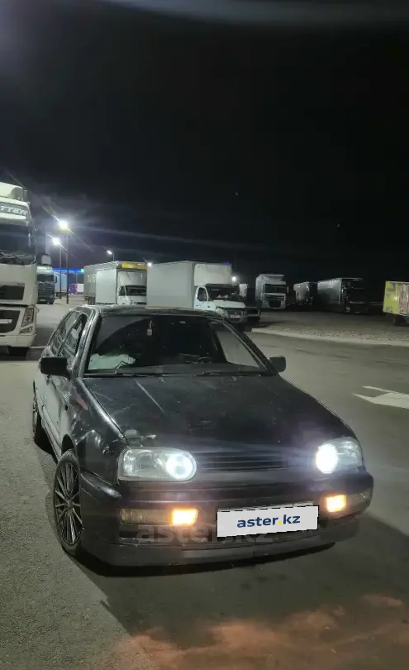 Volkswagen Golf 1993 года за 840 000 тг. в Шымкент фото 2