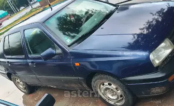 Volkswagen Vento 1992 года за 1 100 000 тг. в Уральск фото 3