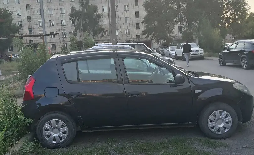 Renault Sandero 2014 года за 3 000 000 тг. в Карагандинская область фото 3