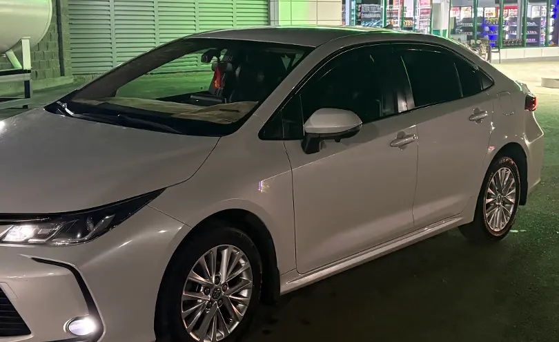 Toyota Corolla 2019 года за 9 500 000 тг. в Алматы