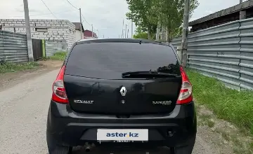 Renault Sandero 2013 года за 2 700 000 тг. в Астана фото 4