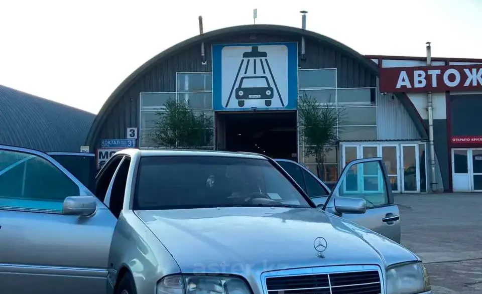 Mercedes-Benz C-Класс 1995 года за 1 300 000 тг. в Астана