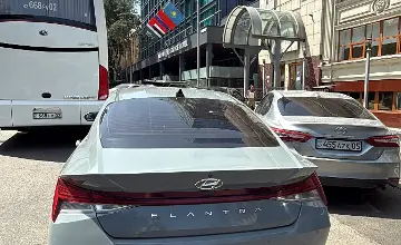 Hyundai Elantra 2021 года за 7 500 000 тг. в Алматы фото 4