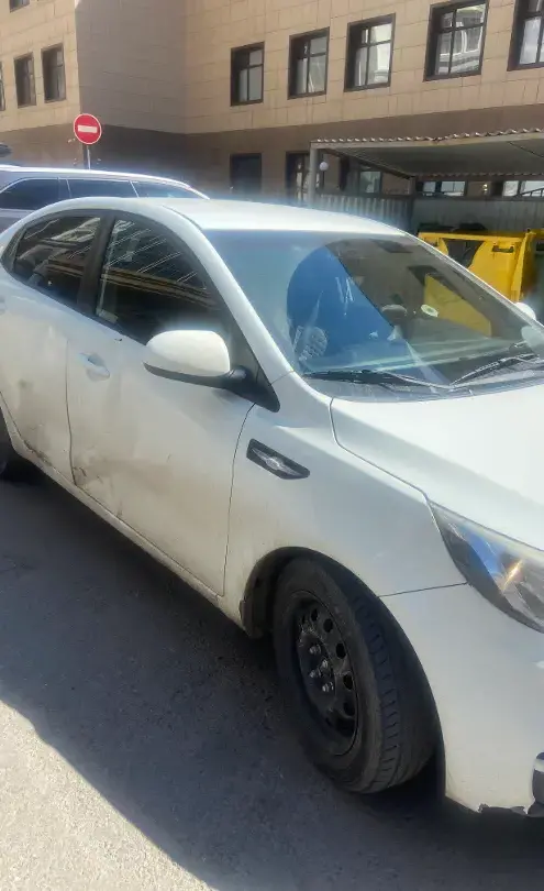 Kia Rio 2015 года за 4 500 000 тг. в Астана фото 3