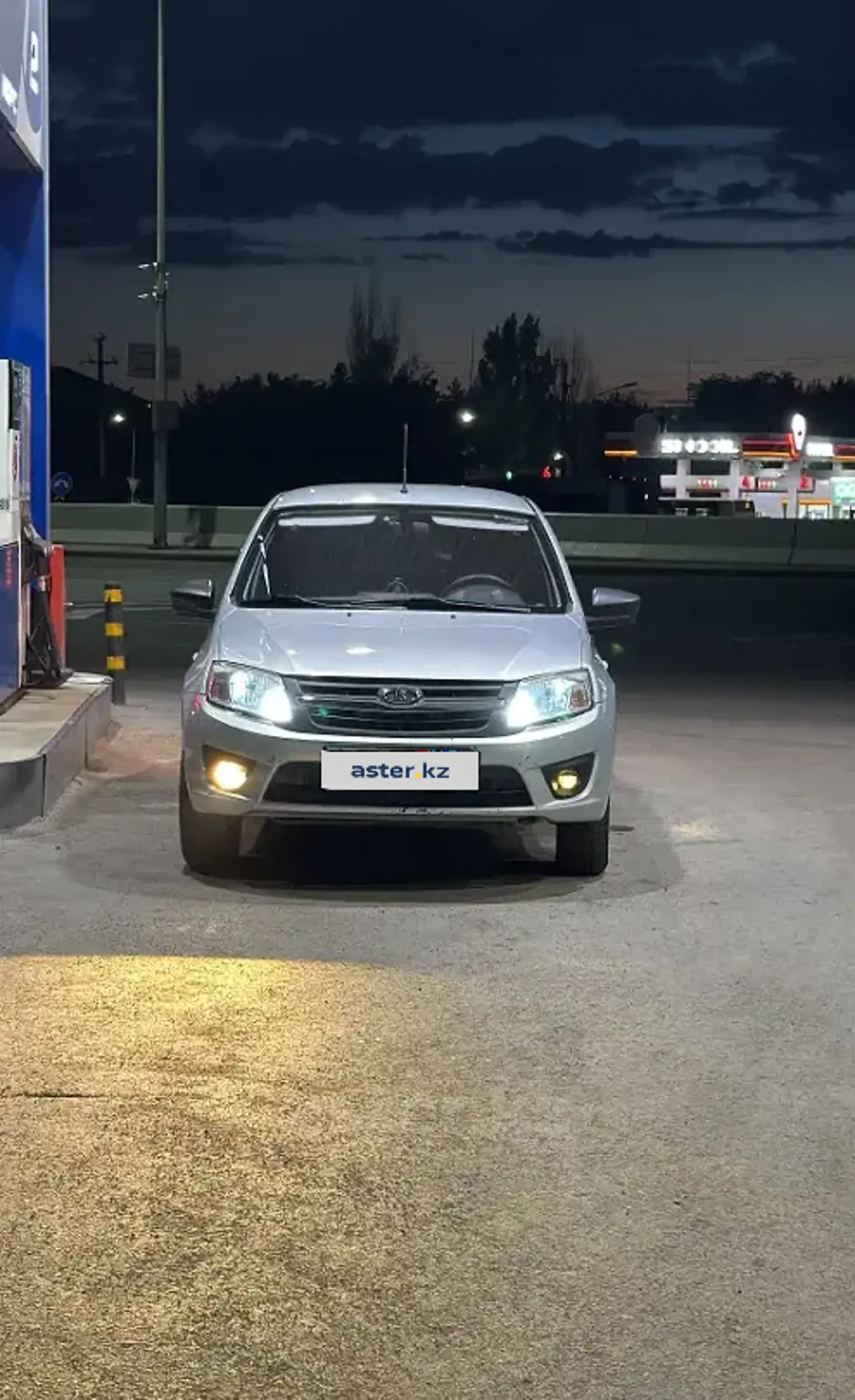 LADA (ВАЗ) Granta 2018 года за 2 600 000 тг. в Астана фото 1