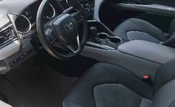 Toyota Camry 2021 года за 12 000 000 тг. в Алматы