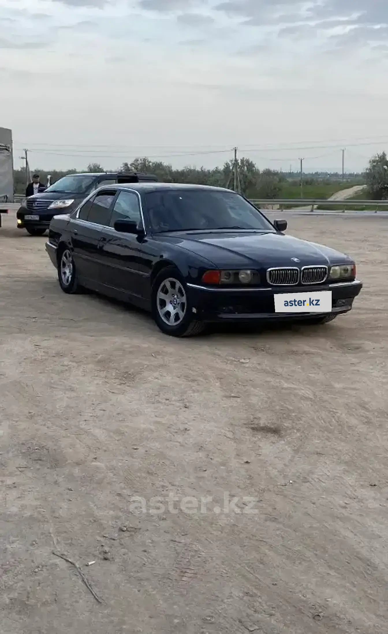 BMW 7 серии 1995 года за 2 500 000 тг. в Шымкент фото 2
