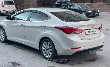 Hyundai Elantra 2014 года за 5 600 000 тг. в Астана фото 3