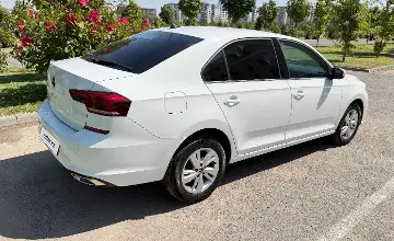 Volkswagen Polo 2021 года за 8 500 000 тг. в Шымкент фото 4