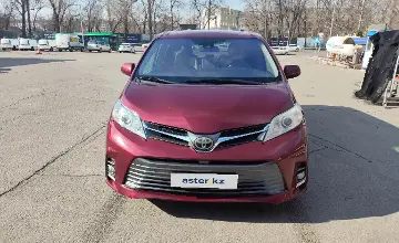Toyota Sienna 2018 года за 15 500 000 тг. в Алматы фото 1