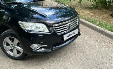 Toyota RAV4 2011 года за 7 000 000 тг. в Астана фото 2