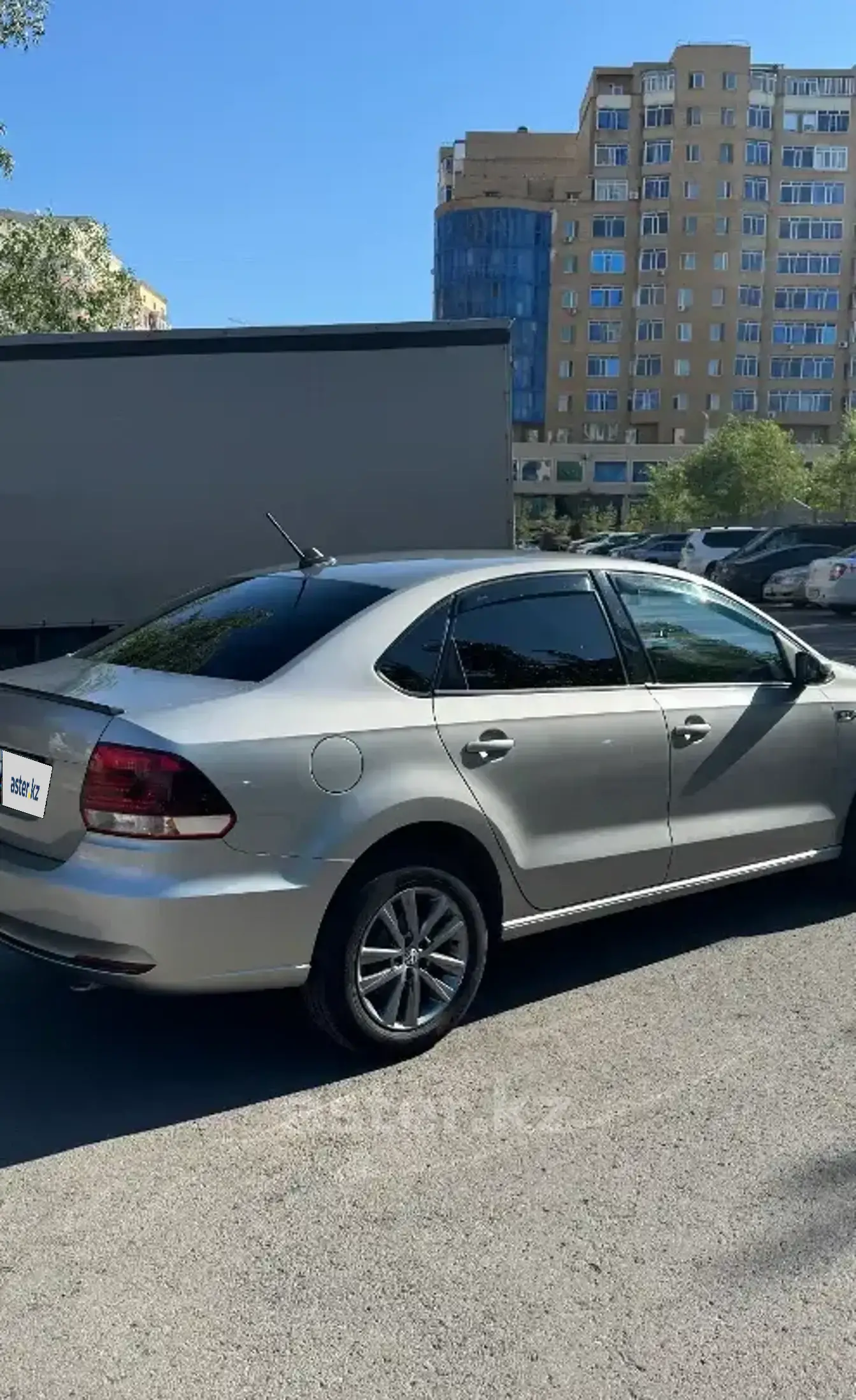Volkswagen Polo 2019 года за 6 200 000 тг. в Астана фото 4