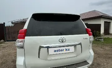 Toyota Land Cruiser Prado 2012 года за 13 800 000 тг. в Астана фото 3