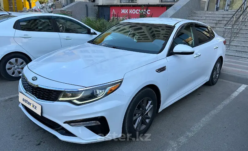Kia Optima 2019 года за 8 000 000 тг. в Астана