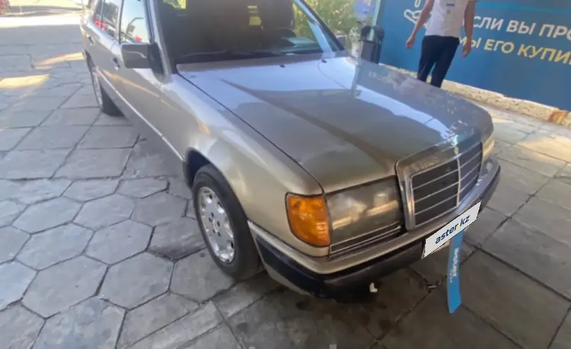 Mercedes-Benz E-Класс 1992 года за 1 500 000 тг. в Талдыкорган фото 3