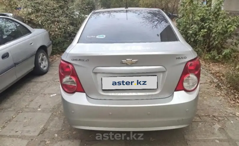 Chevrolet Aveo 2014 года за 2 700 000 тг. в Усть-Каменогорск фото 3