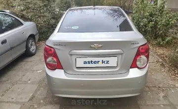 Chevrolet Aveo 2014 года за 2 900 000 тг. в Усть-Каменогорск фото 3