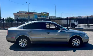 Volkswagen Passat 2002 года за 1 990 000 тг. в Шымкент фото 4