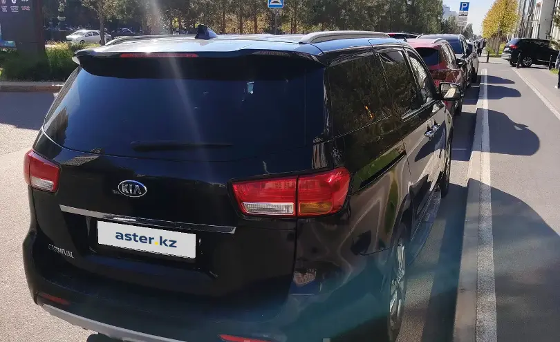 Kia Carnival 2019 года за 9 000 000 тг. в Астана фото 3