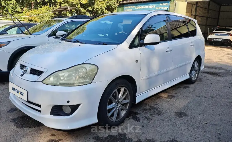 Toyota Ipsum 2004 года за 6 500 000 тг. в Алматы