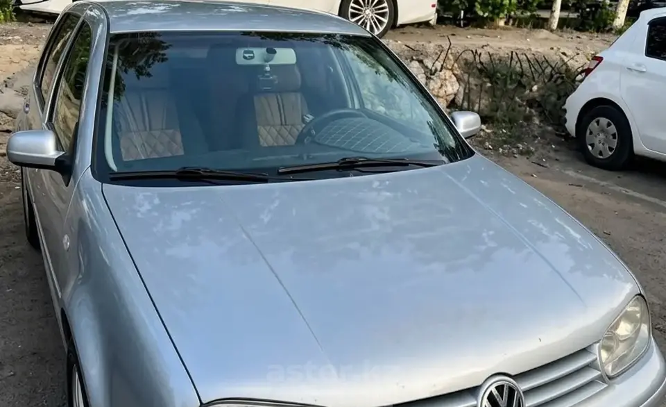 Volkswagen Golf 2003 года за 2 000 000 тг. в Алматы