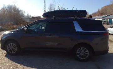 Kia Carnival 2023 года за 18 000 000 тг. в Восточно-Казахстанская область фото 3