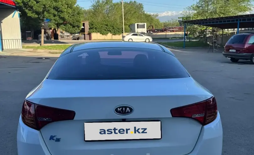 Kia K5 2011 года за 7 000 000 тг. в Алматы фото 3