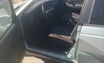 Volkswagen Passat 1991 года за 600 000 тг. в Восточно-Казахстанская область фото 5
