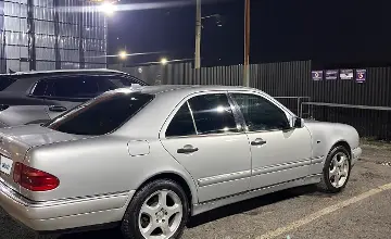 Mercedes-Benz E-Класс 1999 года за 2 650 000 тг. в Шымкент