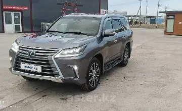 Lexus LX 2019 года за 42 000 000 тг. в Астана фото 1