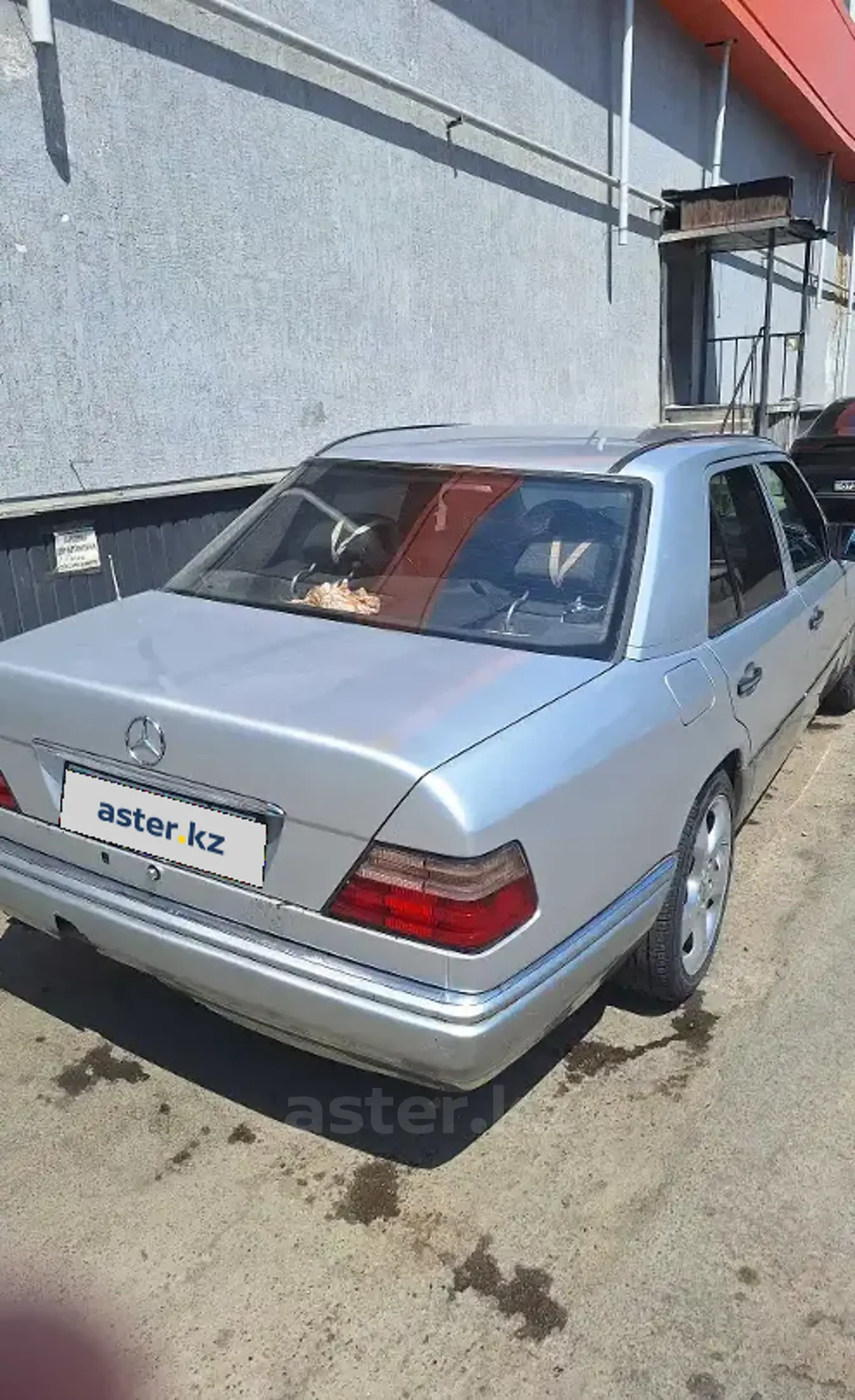 Mercedes-Benz E-Класс 1994 года за 900 000 тг. в Алматы фото 3