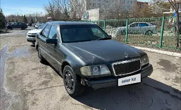 Mercedes-Benz C-Класс 1994 года за 950 000 тг. в Астана фото 3