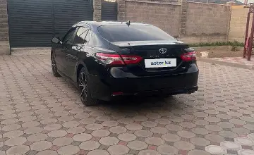 Toyota Camry 2020 года за 10 000 000 тг. в Алматы фото 4