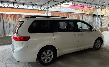 Toyota Sienna 2016 года за 14 500 000 тг. в Алматы фото 4