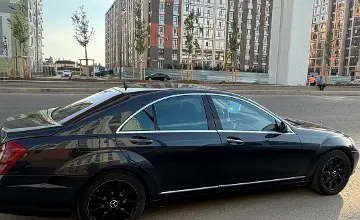Mercedes-Benz S-Класс 2005 года за 6 000 000 тг. в Астана фото 2