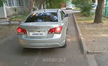 Chevrolet Cruze 2013 года за 4 500 000 тг. в Алматы фото 4