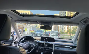 Lexus RX 2018 года за 14 000 000 тг. в Астана