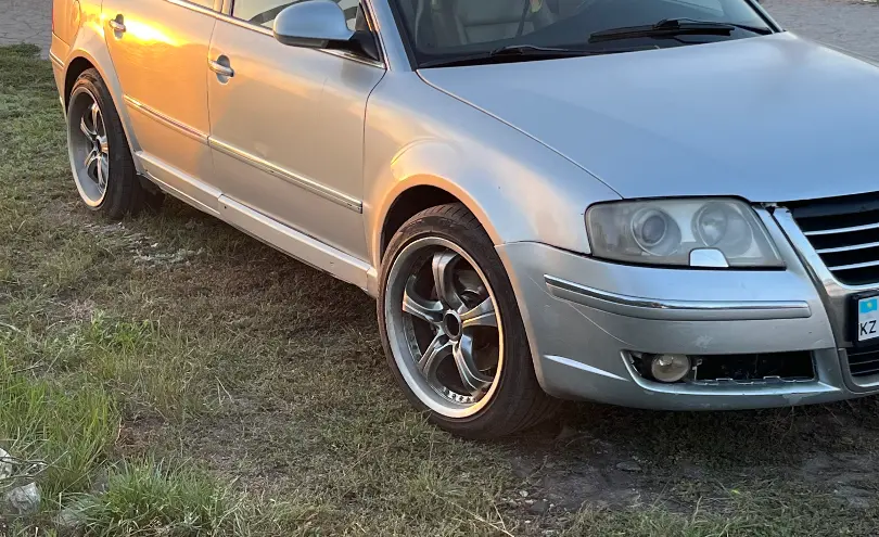 Volkswagen Passat 2005 года за 1 700 000 тг. в Астана фото 3
