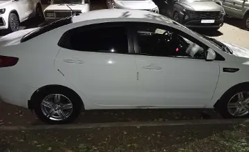 Kia Rio 2014 года за 3 700 000 тг. в Восточно-Казахстанская область фото 3