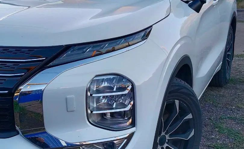 Mitsubishi Outlander 2023 года за 17 500 000 тг. в Костанайская область фото 3