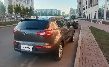 Kia Sportage 2010 года за 6 100 000 тг. в Астана фото 4