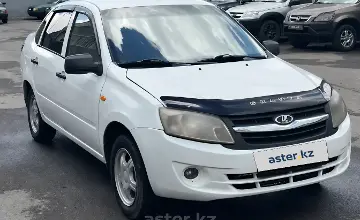 LADA (ВАЗ) Granta 2013 года за 1 600 000 тг. в Караганда фото 2