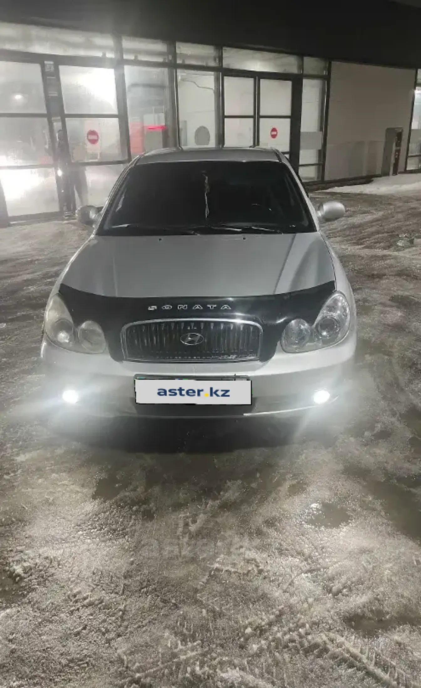 Hyundai Sonata 2003 года за 2 600 000 тг. в Экибастуз фото 2