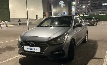 Hyundai Solaris 2019 года за 5 450 000 тг. в Актау фото 1