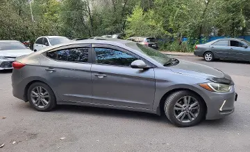 Hyundai Elantra 2018 года за 5 990 000 тг. в Алматы фото 4