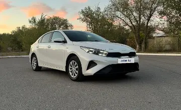 Kia Cerato 2022 года за 7 600 000 тг. в Караганда