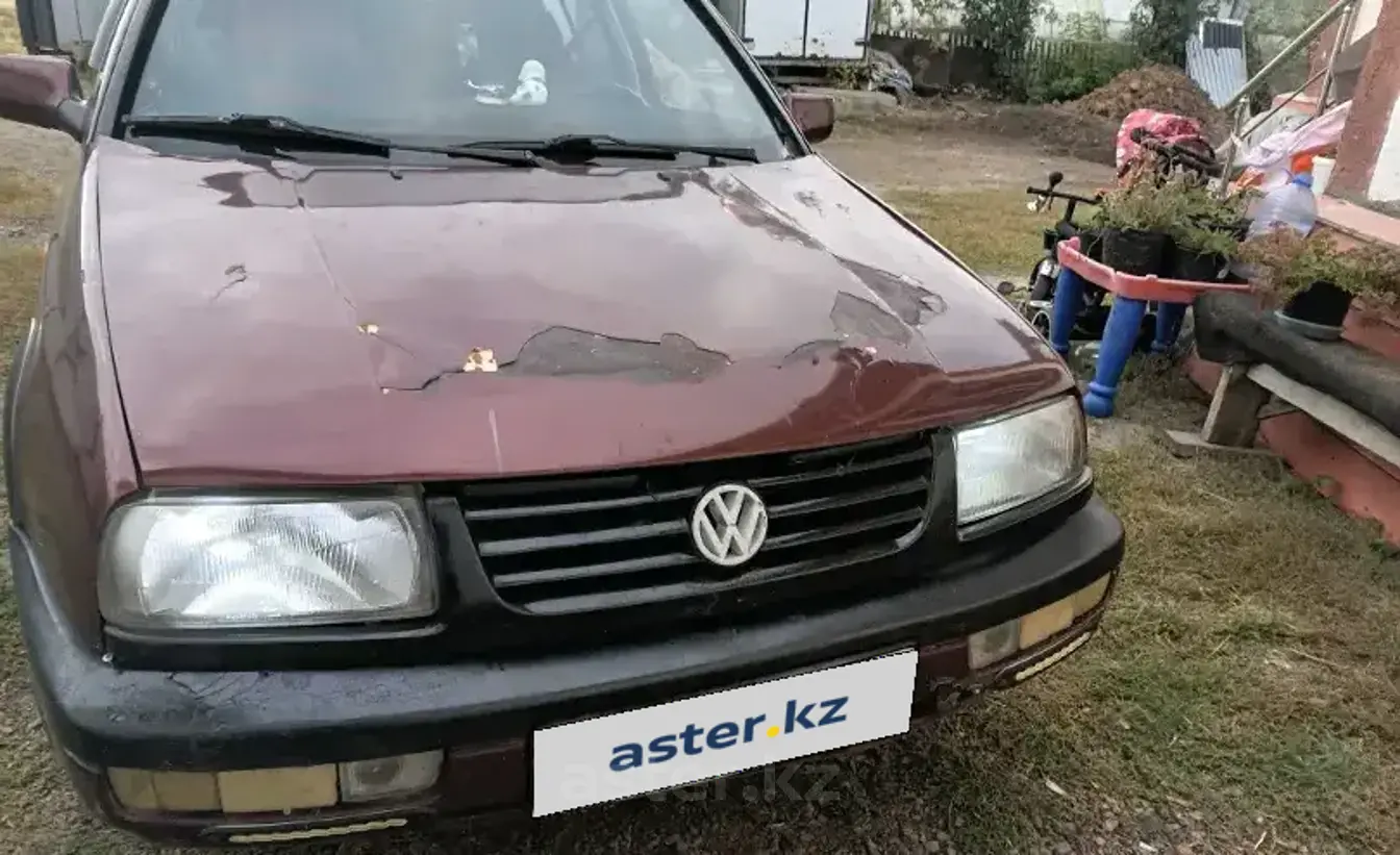 Volkswagen Vento 1994 года за 1 000 000 тг. в Астана фото 1